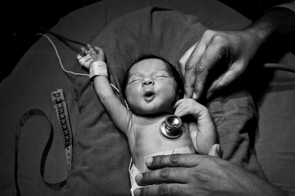 Kendin, kendine lazımsın önce ve sonra başkalarına.